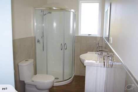 Photo of property in 1/54 Rajkot Terrace, Broadmeadows, Wellington, 6035