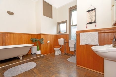 Photo of property in 96 Stout Street, Whataupoko, Gisborne, 4010