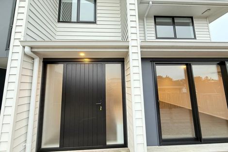 Photo of property in 30c Russell Road, Manurewa, Auckland, 2102