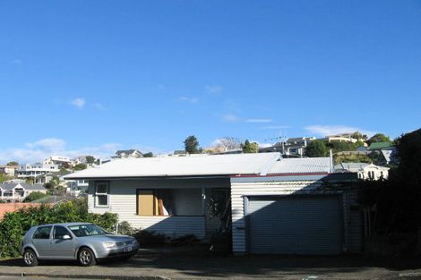 Photo of property in 3 Clyde Road, Bluff Hill, Napier, 4110