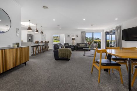 Photo of property in 202 Navigation Drive, Whitby, Porirua, 5024