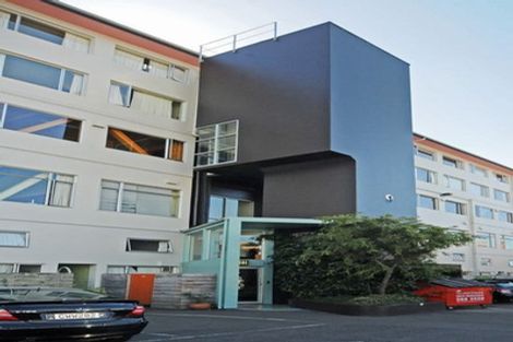 Photo of property in Qba Apartments, 51 Webb Street, Mount Cook, Wellington, 6011