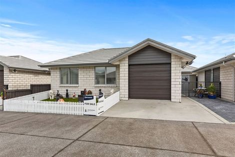 Photo of property in 12 Crest Way, Papamoa, 3118