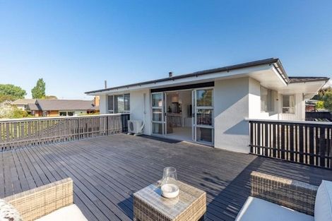 Photo of property in 29 Hillcrest Place, Avonhead, Christchurch, 8042