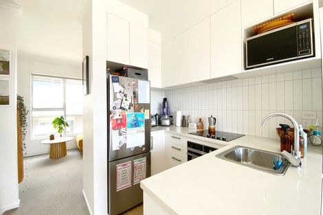 Photo of property in 31 Ngae Place, Mangere East, Auckland, 2024