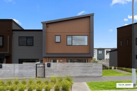 Photo of property in 27 Sun Orchid Avenue, Wiri, Auckland, 2104