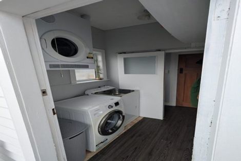 Photo of property in 80a Lyall Parade, Lyall Bay, Wellington, 6022