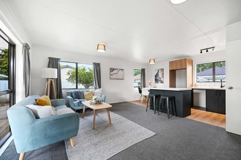 Photo of property in 24 Puriri Street, Wainuiomata, Lower Hutt, 5014