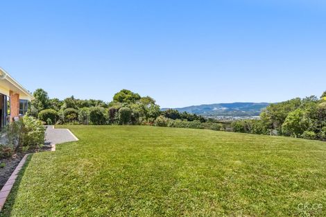 Photo of property in 8a Garrett Place, Riverstone Terraces, Upper Hutt, 5018