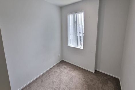 Photo of property in 7 Riroriro Close, Papakura, 2110