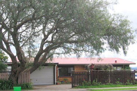 Photo of property in 332 Otumoetai Road, Otumoetai, Tauranga, 3110
