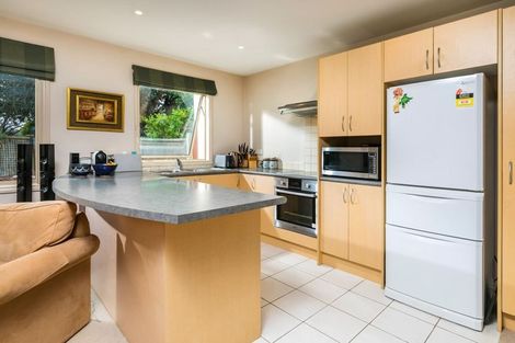 Photo of property in 34a Waiwera Road, Waiwera, Orewa, 0994
