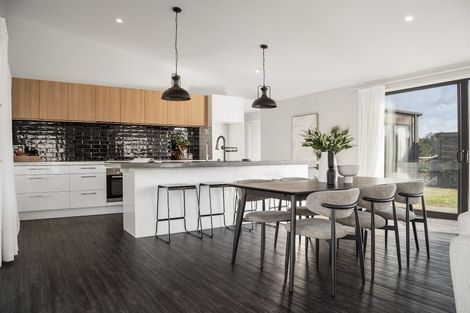 Photo of property in 8 Materawaho Way, Pyes Pa, Tauranga, 3112