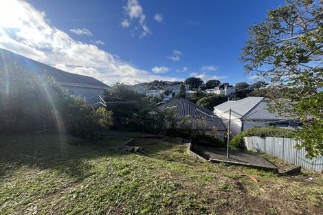 Photo of property in 5a Randwick Road, Northland, Wellington, 6012