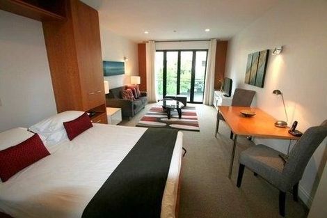 Photo of property in Latitude 37 East Apartments, 1m/20 Pakenham Street East, Auckland Central, Auckland, 1010