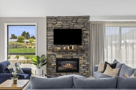 Photo of property in 11 Rua Street, Albert Town, 9305