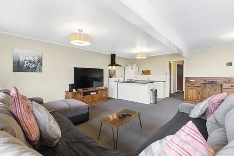 Photo of property in 51 Winston Street, Crofton Downs, Wellington, 6035