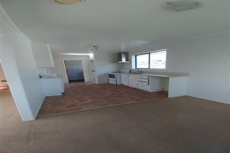 Photo of property in 394 Bucklands Beach Road, Bucklands Beach, Auckland, 2012
