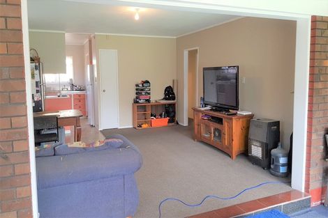Photo of property in 1/82 Porchester Road, Papakura, 2110