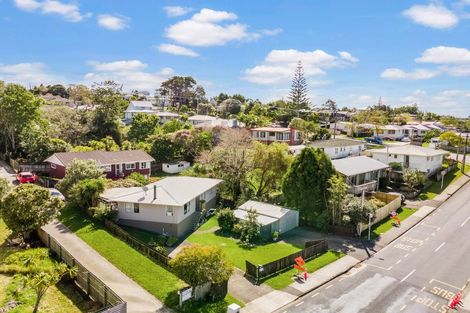 Photo of property in 1b Nandana Drive, Glen Eden, Auckland, 0602