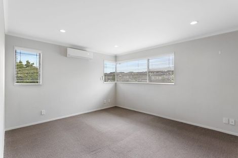 Photo of property in 28 Riviera Drive, Flat Bush, Auckland, 2019