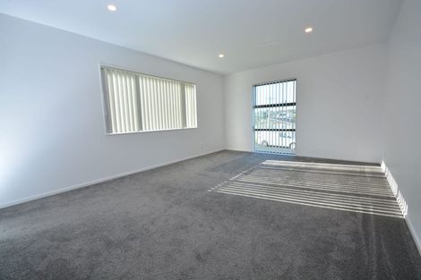 Photo of property in 26a Hutchinsons Road, Bucklands Beach, Auckland, 2014