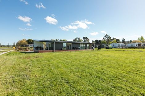 Photo of property in 20 White Road, Otane, 4202