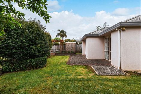 Photo of property in 1 Bramley Drive, Rototuna, Hamilton, 3210
