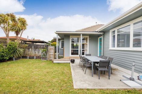 Photo of property in 35a Puriri Terrace, Roslyn, Palmerston North, 4414