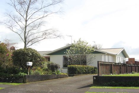 Photo of property in 14 Koromiko Street, Inglewood, 4330