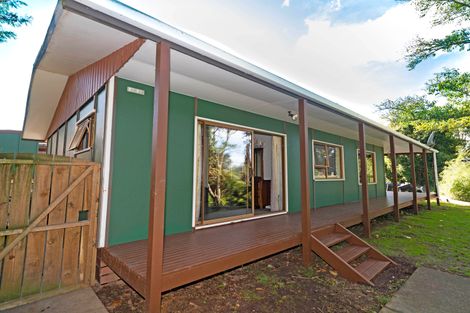 Photo of property in 31 Hartley Terrace, Massey, Auckland, 0614