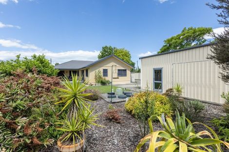 Photo of property in 17 Napier Street, Jervoistown, Napier, 4112