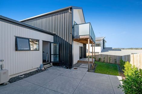 Photo of property in 774b Whangaparaoa Road, Manly, Whangaparaoa, 0930