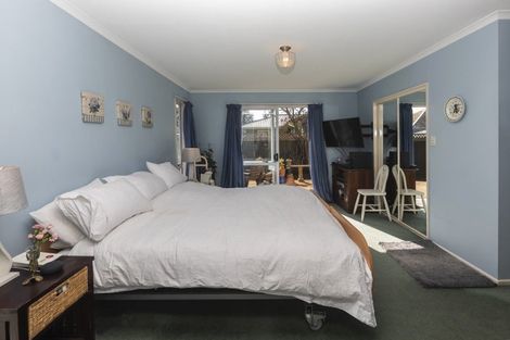 Photo of property in 30a Shannon Place, Belfast, Christchurch, 8051