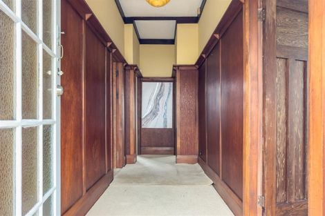 Photo of property in 8 Rogan Street, Mount Roskill, Auckland, 1041