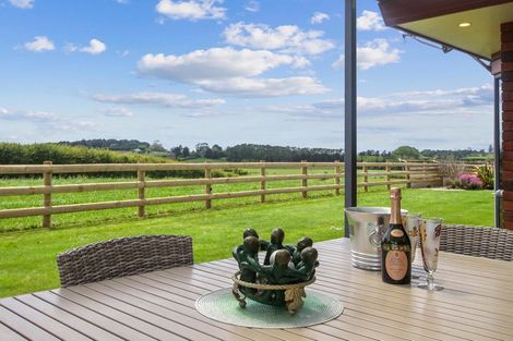 Photo of property in 137 Hart Road, Pukekohe, 2676