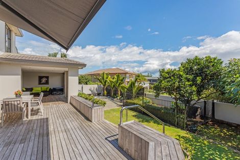 Photo of property in 105 Muir Avenue, Mangere Bridge, Auckland, 2022