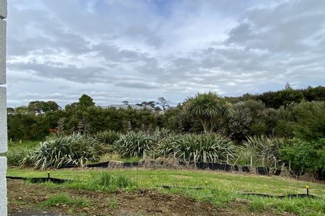 Photo of property in 19 Tahuna Minhinnick Drive, Glenbrook, Waiuku, 2681