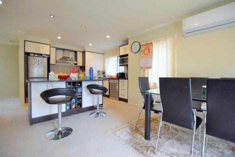 Photo of property in 56 Clover Drive, Henderson, Auckland, 0610