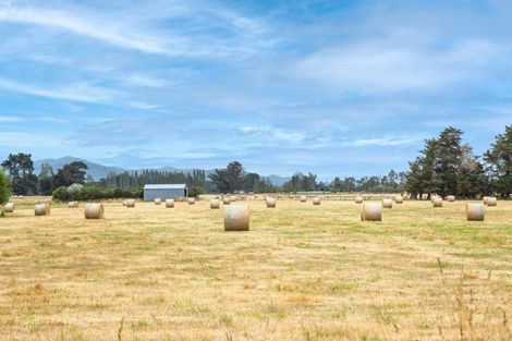 Photo of property in 77 Taumata Island Road, Taumata Island, Carterton, 5792