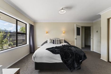 Photo of property in 8 Tamatea Road, Taupo, 3330