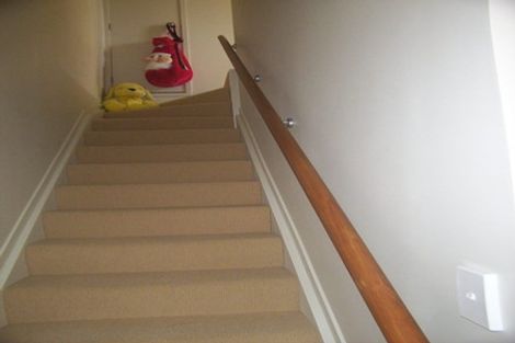 Photo of property in 45 Tiri Tiri Road, Birkdale, Auckland, 0626