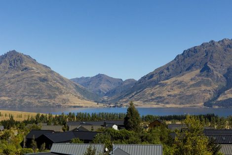 Photo of property in 31 Cappie Drive, Jacks Point, Queenstown, 9371