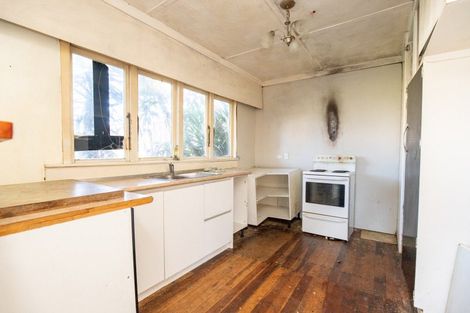 Photo of property in 9 Front Miranda Road, Waitakaruru, Thames, 3576