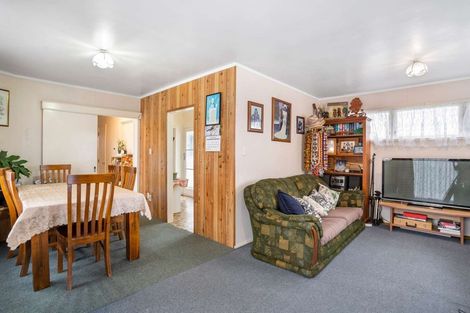 Photo of property in 72 Thompson Terrace, Manurewa, Auckland, 2102
