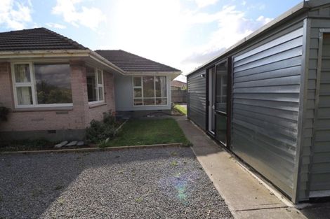 Photo of property in 1 Ballantyne Avenue, Upper Riccarton, Christchurch, 8041