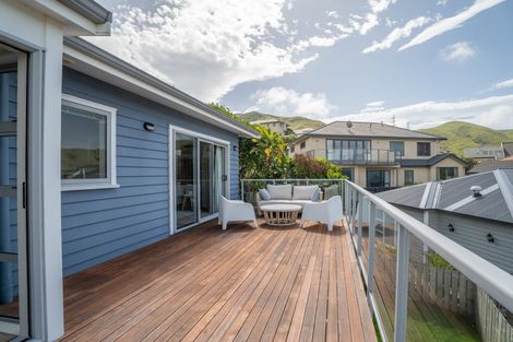 Photo of property in 63a Erlestoke Crescent, Churton Park, Wellington, 6037