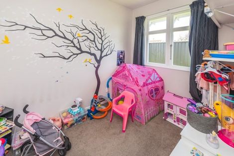 Photo of property in 4 Bute Place, Aramoho, Whanganui, 4500