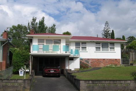 Photo of property in 8 Whittle Place, New Windsor, Auckland, 0600
