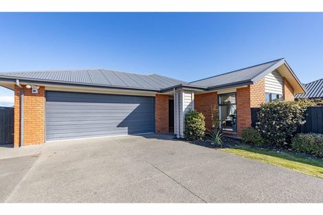 Photo of property in 9 Taiwhenua Street, Rangiora, 7400